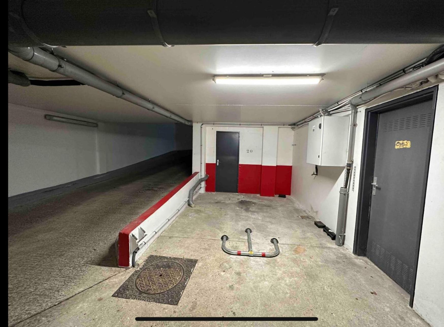 Apartment Refait A Neuf 2 Pieces - - Equipe - Parking Paris