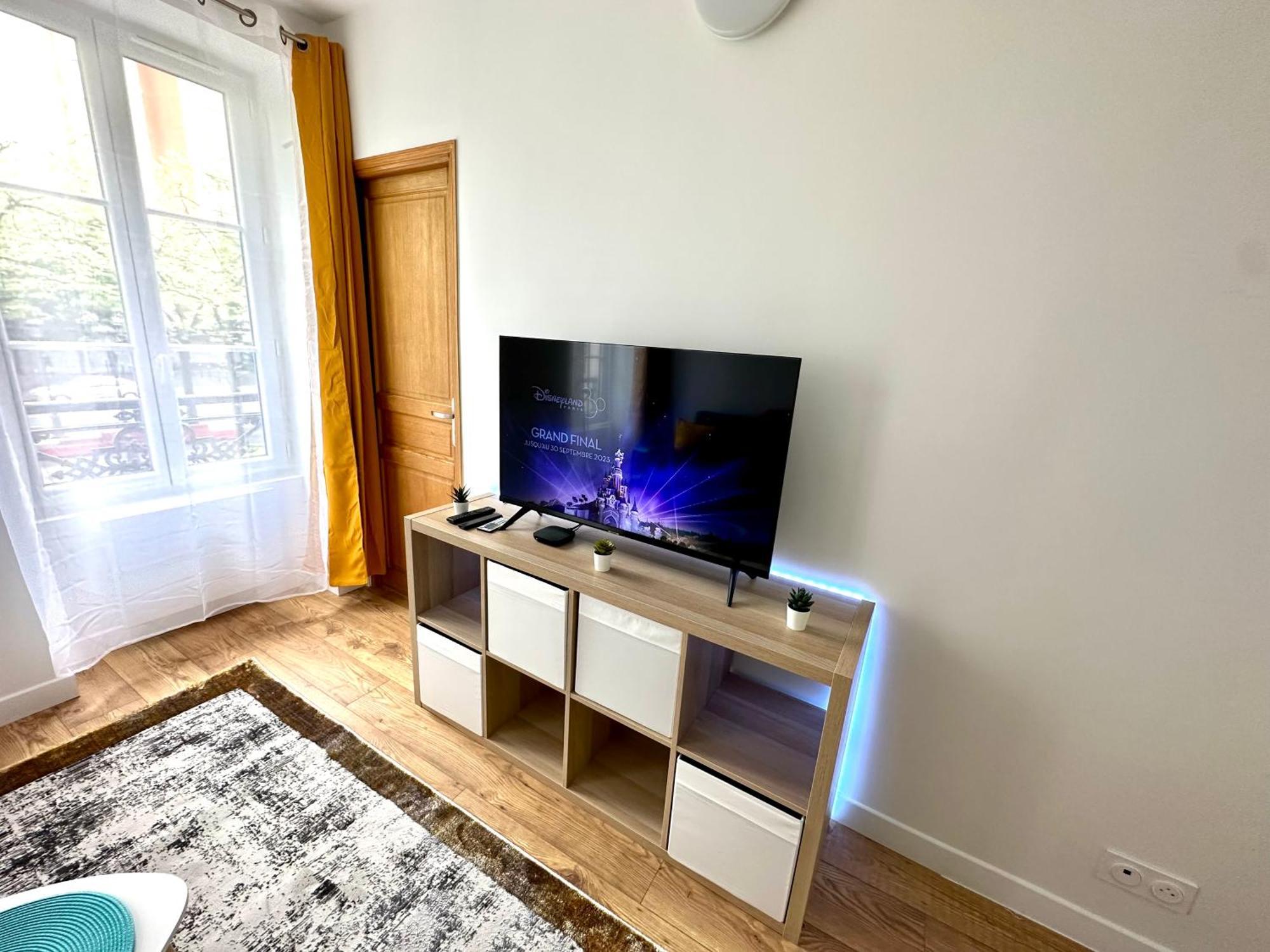 Refait A Neuf 2 Pieces - - Equipe - Parking Apartment *