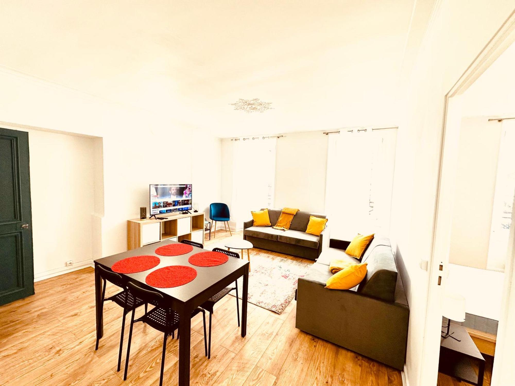Refait A Neuf 2 Pieces - - Equipe - Parking Apartment Paris