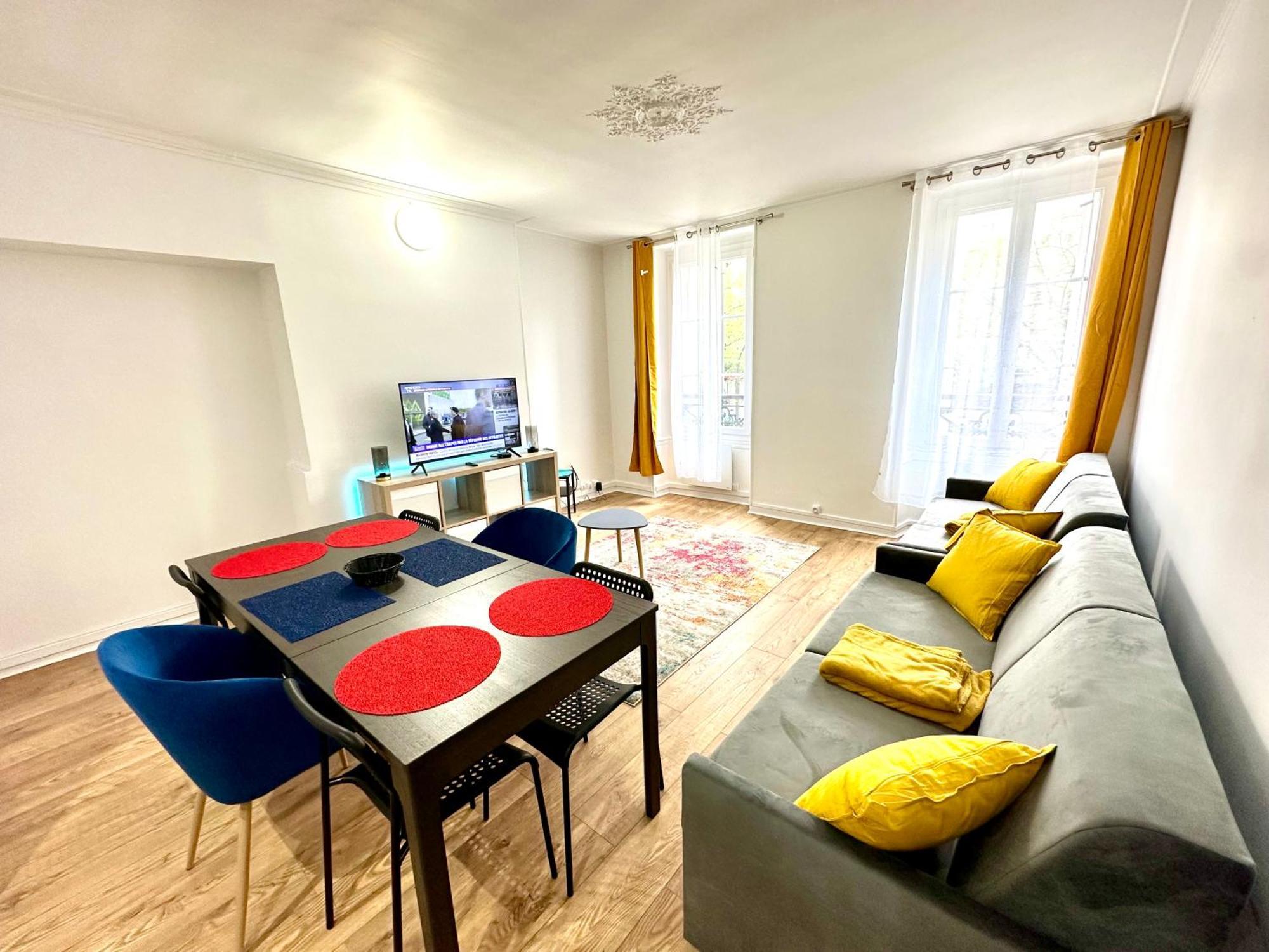 Refait A Neuf 2 Pieces - - Equipe - Parking Apartment Paris