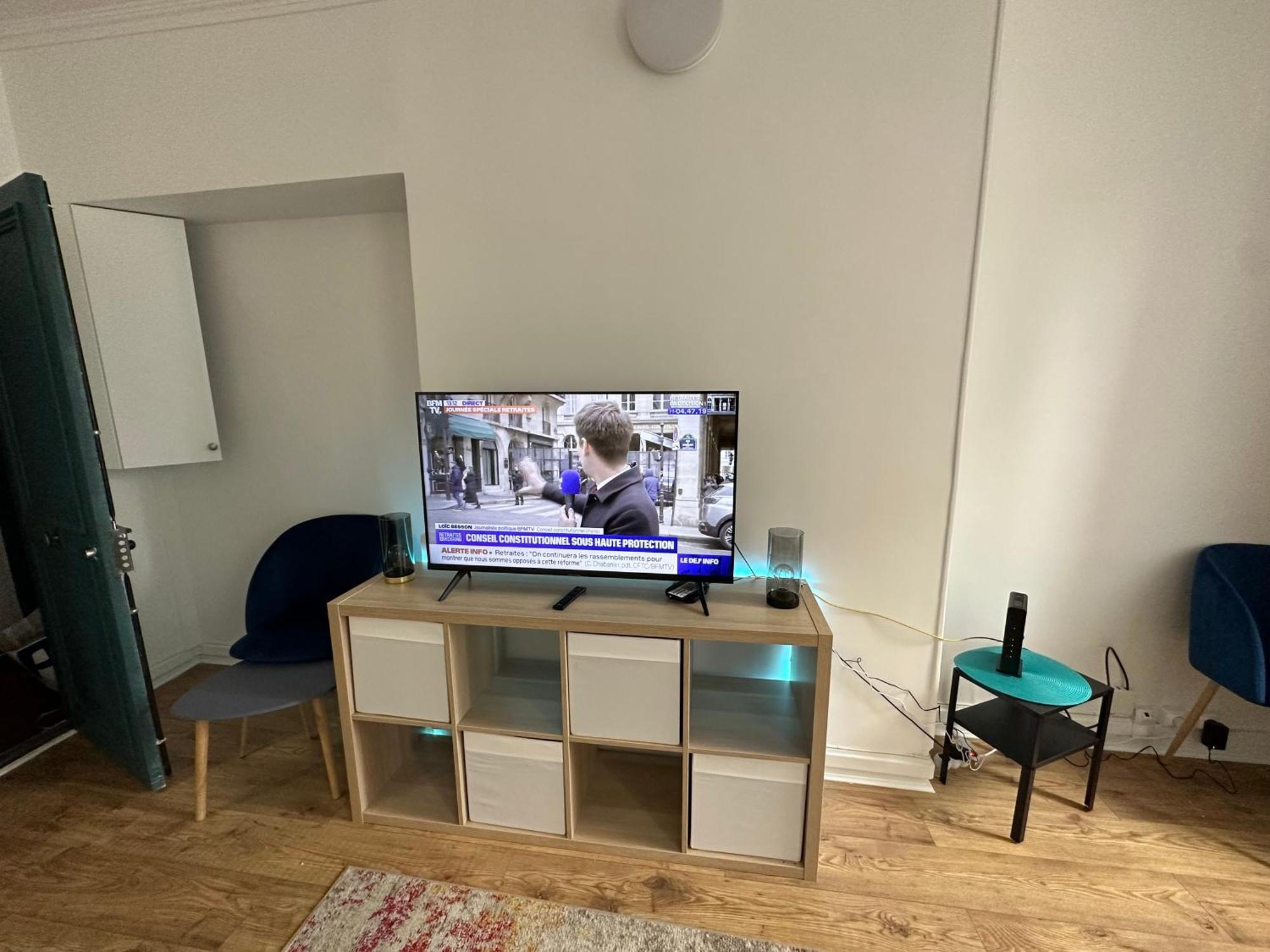 Apartment Refait A Neuf 2 Pieces - - Equipe - Parking Paris