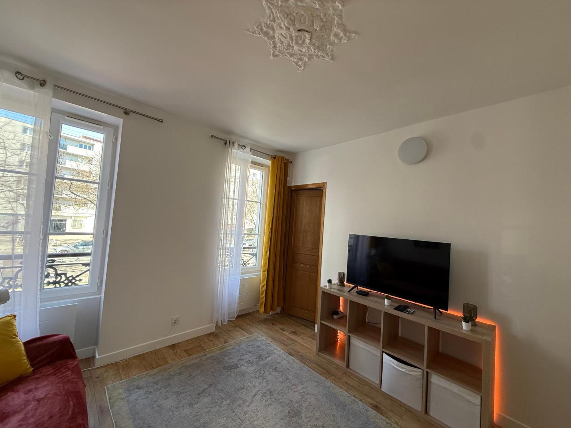 Refait A Neuf 2 Pieces - - Equipe - Parking Apartment *
